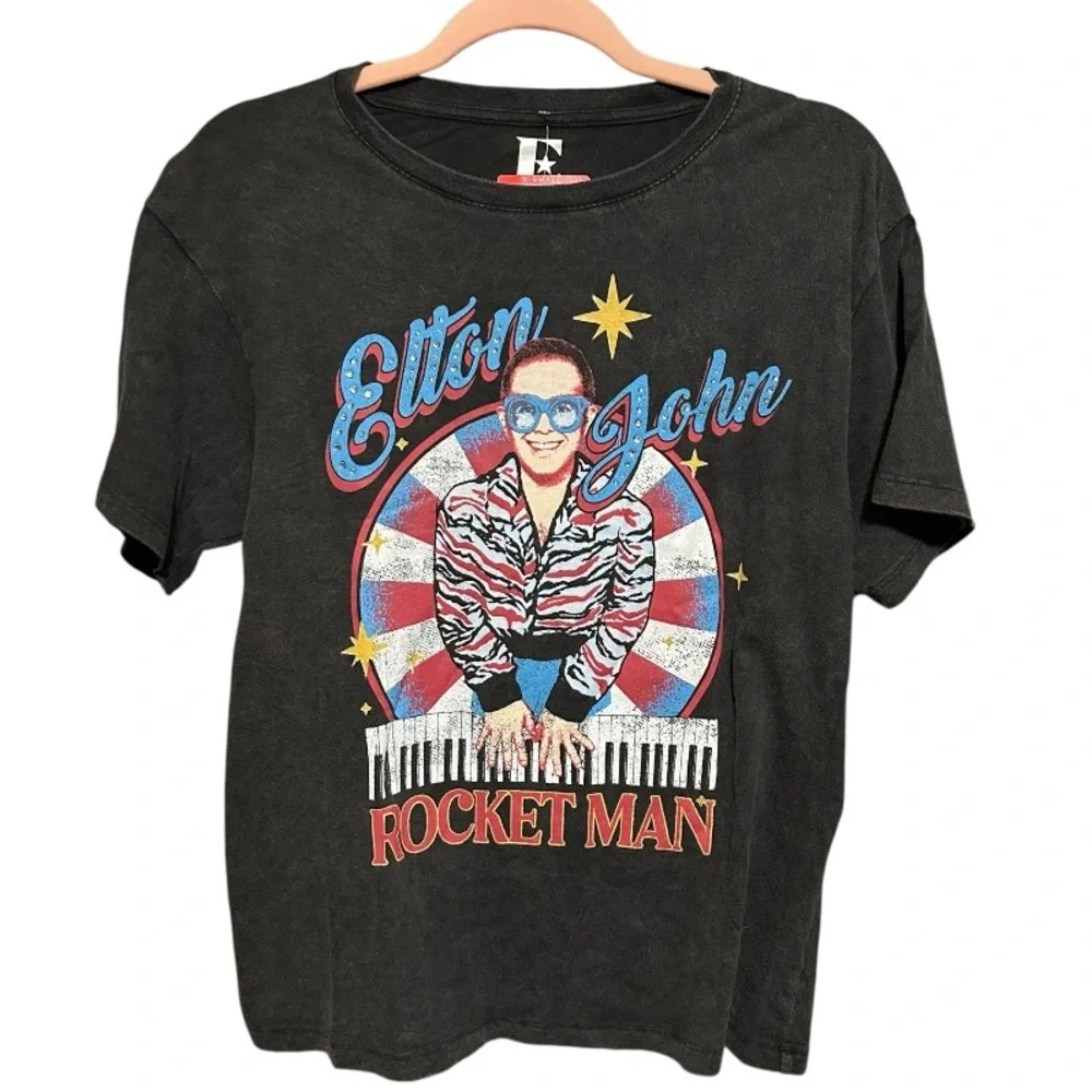 Elton John Rocket Man Graphic Tee Size XS - Picture 2 of 6